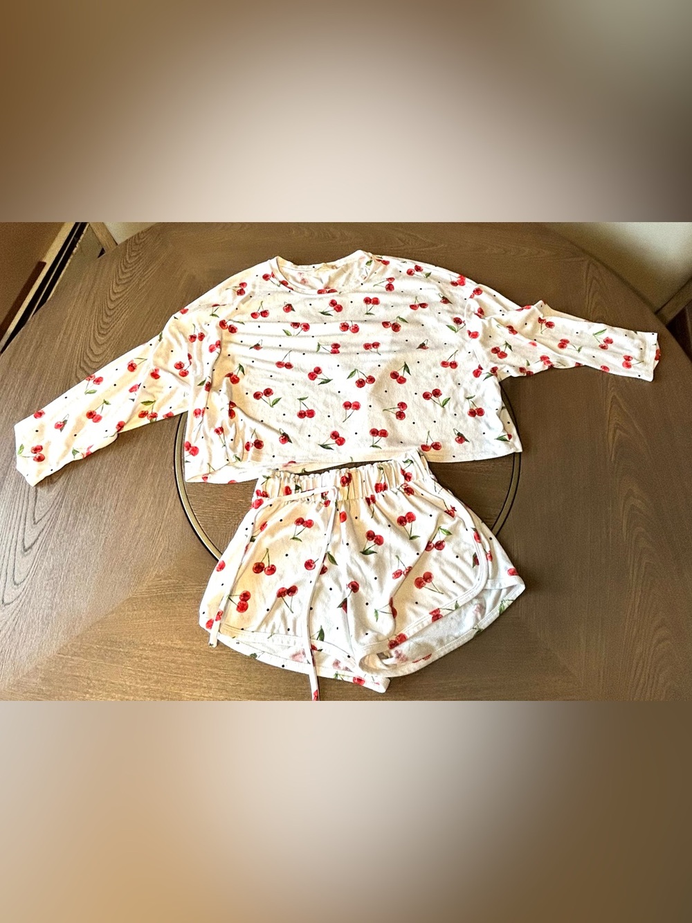 Altar’d State Cherry print pajamas/ lounge set size small 🍒